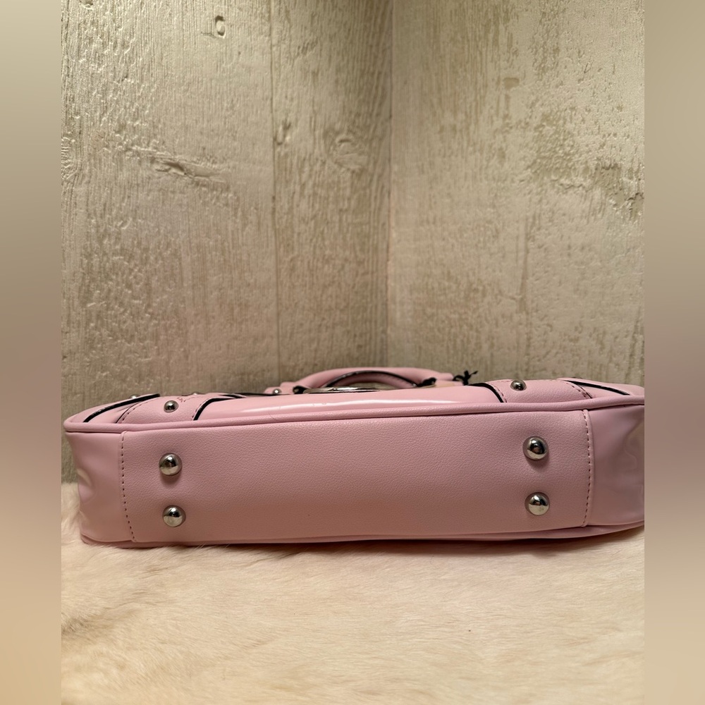Juicy Couture Ballet Pink Patent Crossbody - Picture 5 of 8